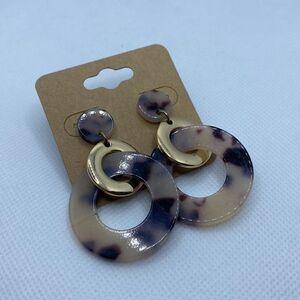 💛 Vintage Acrylic Gold Plated Earrings